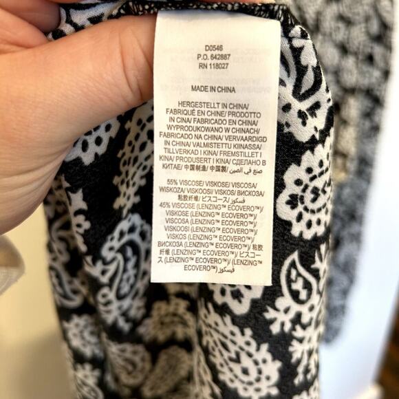 BODEN Black & White Paisley Dress Sz 12 - Picture 3 of 4